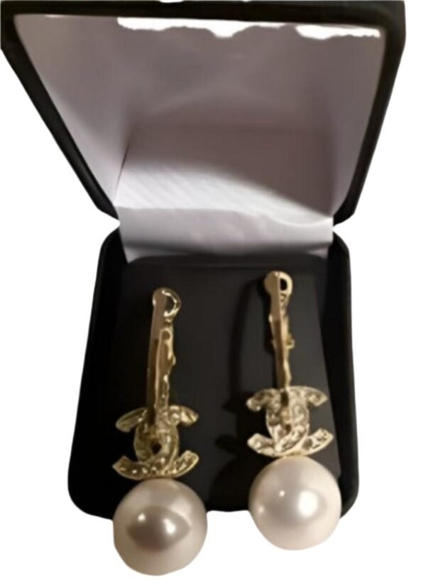 Nice Earings