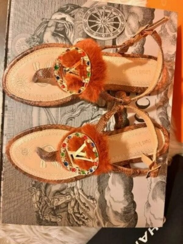 Fashion Women's Flat Slide Sandals - Image 5