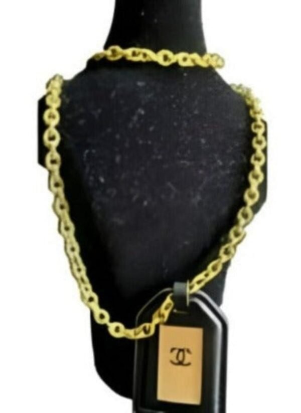 PENDANT NECKLACE CC