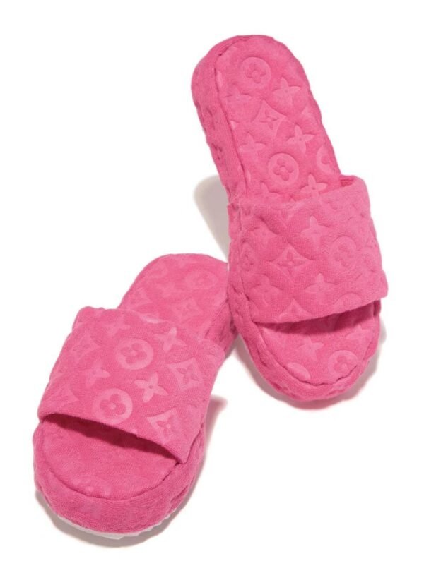 Flower Slides Thick Bottom Fur Slippers for Women - Image 3