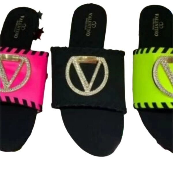 Fashion  Women's Flat Sandals - Image 2