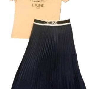 Chic Two Pieces Set Long Pleated Skirt & T-Shirt Set