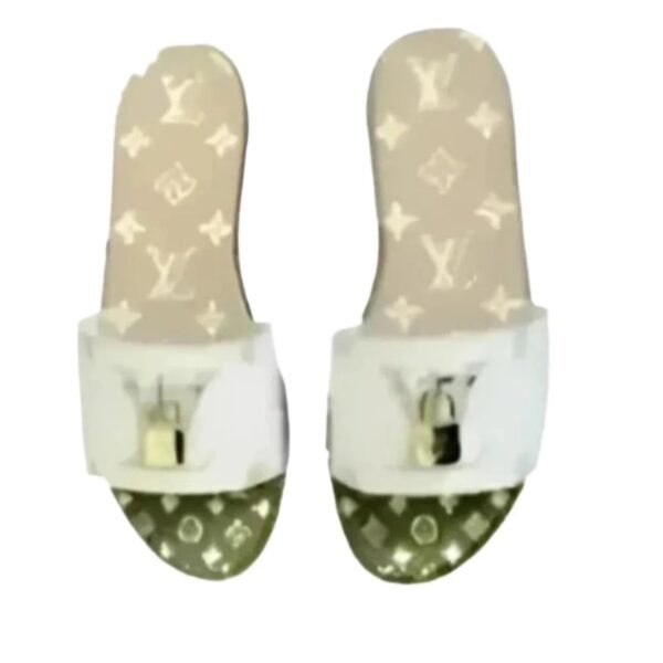 Women Flat Sandals