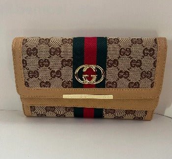 Lux Clutch Bag with Chain Handle